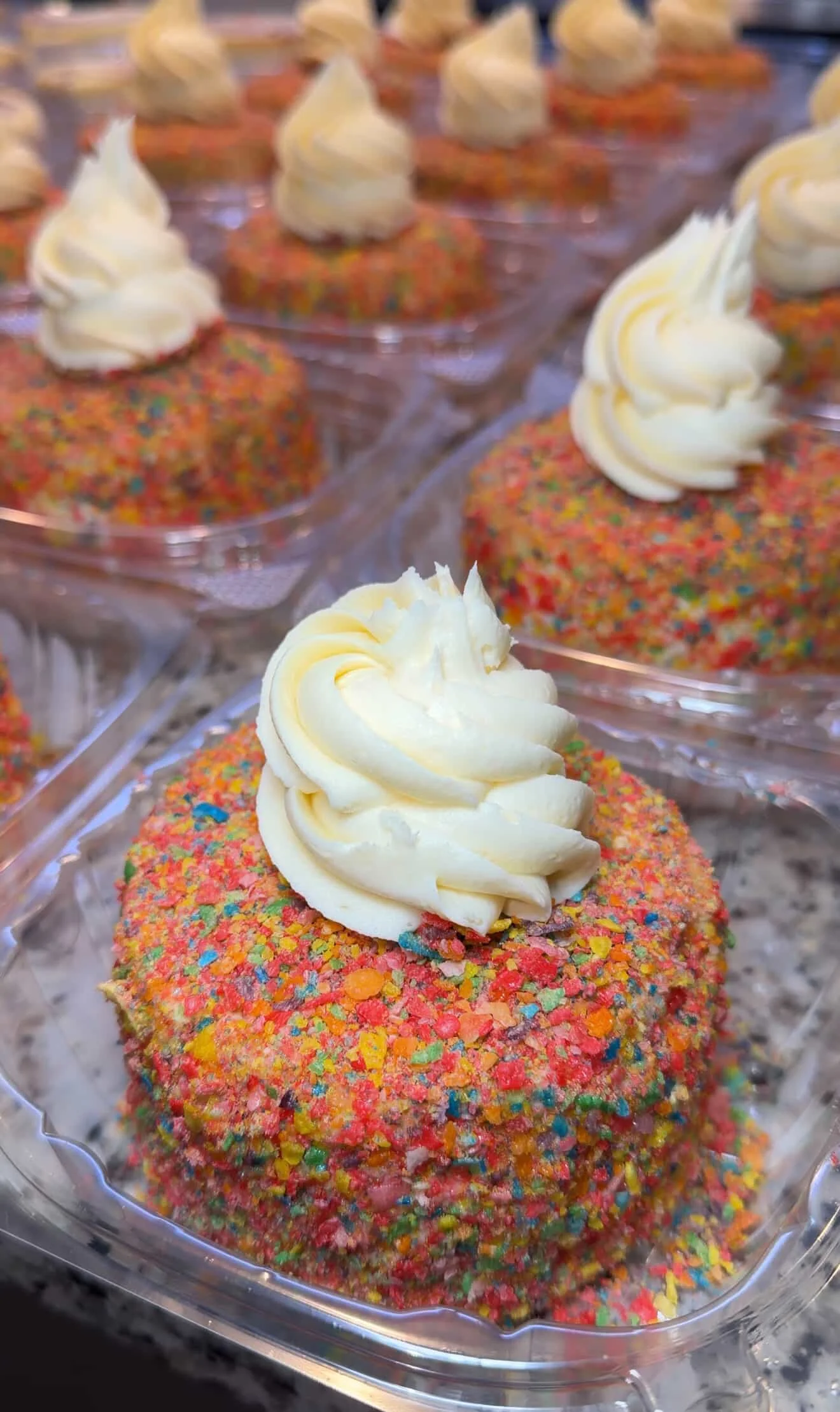 Creamy Dips Cheesecakes  - Image 2