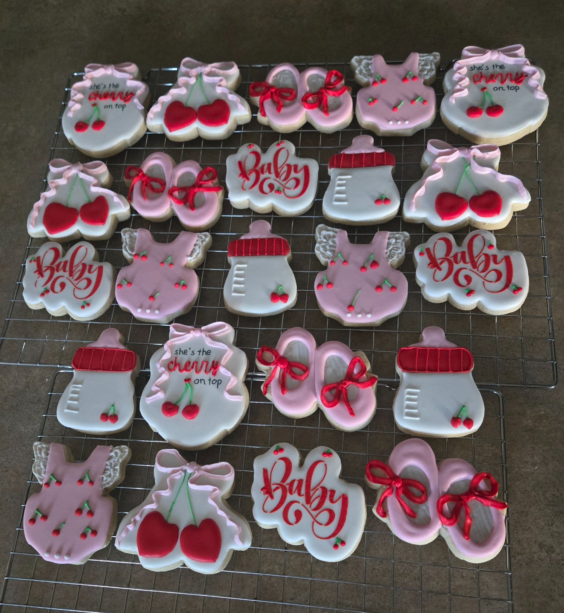 Toia's SweetEst Treats